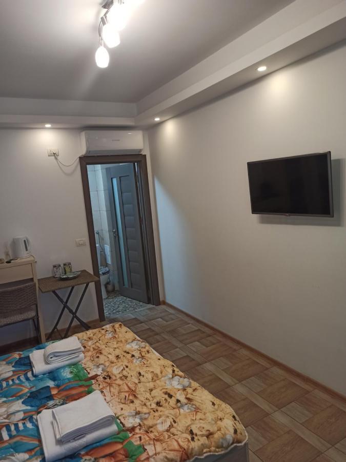 Apartament Garsoniera Denis Năvodari Zewnętrze zdjęcie